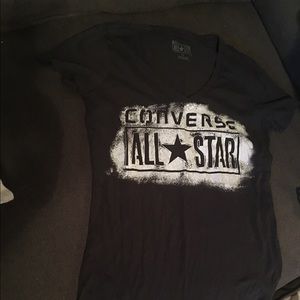 Converse tshirt