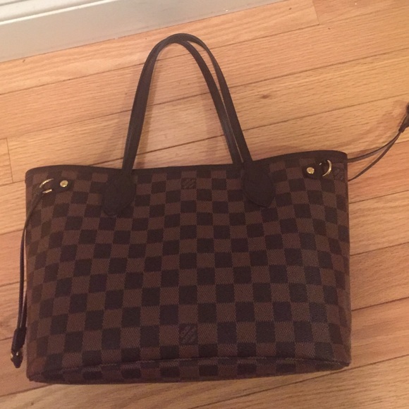Authentic Louis Vuitton NeverFull Damier w /insert