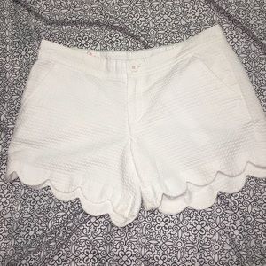 Lilly Pulitzer White Buttercup Shorts Pre Owned