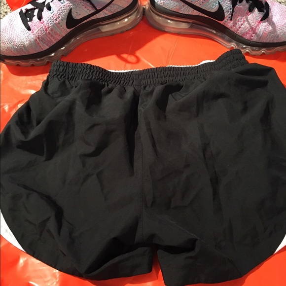 SOLD Nike workout shorts - Picture 2 of 4
