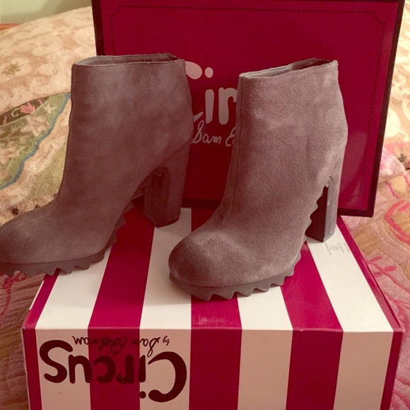 Sam Edelman circus suede booties never worn