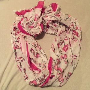 NWT Crown & Ivy Flamingo Scarf