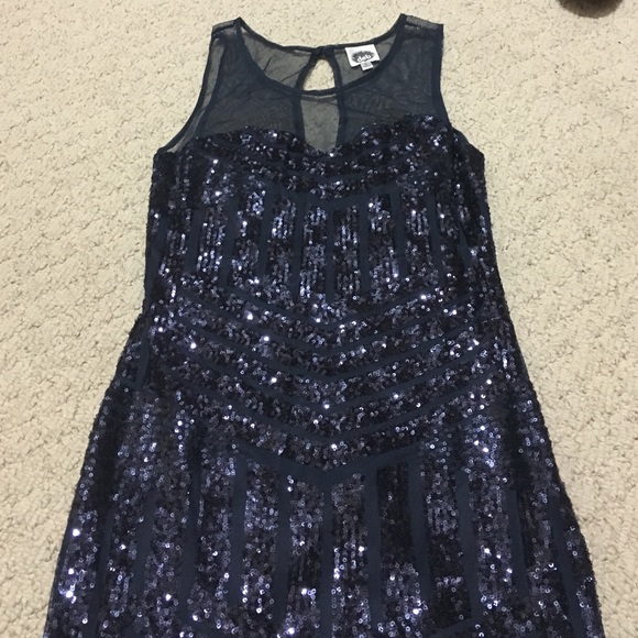 Blue sleeveless formal dress