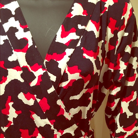 NWT Ann Taylor navy red cream print wrap dress