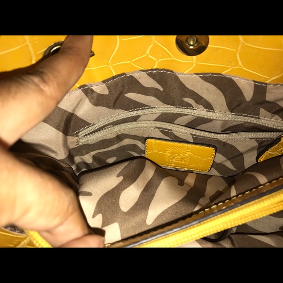 Anne Klein Purse - Picture 2 of 3