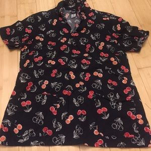 Black scrub top