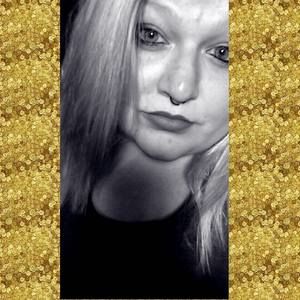 Meet your Posher, Paige