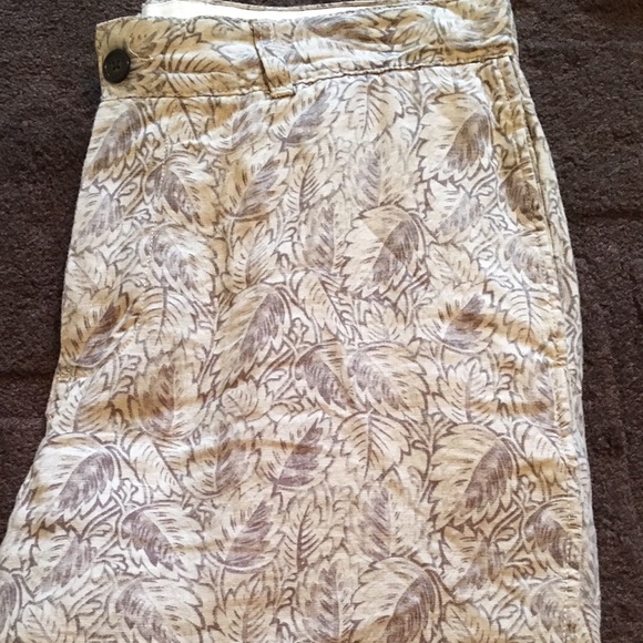 Linen shorts