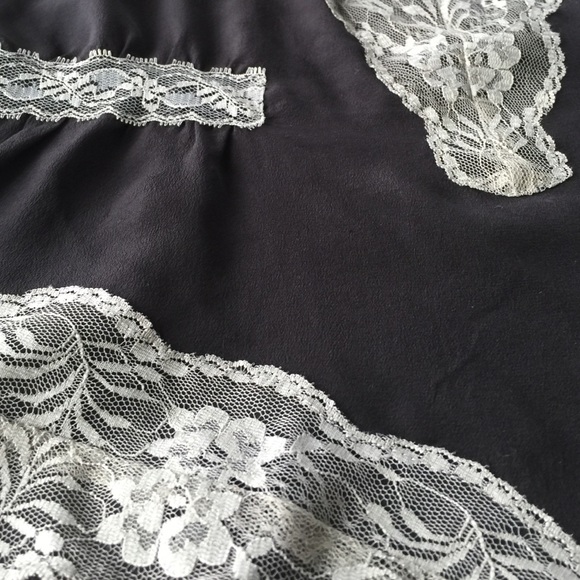 LUX Silk and Lace tank - Picture 3 of 3