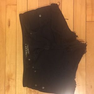 American Eagle black mid-rise shorts