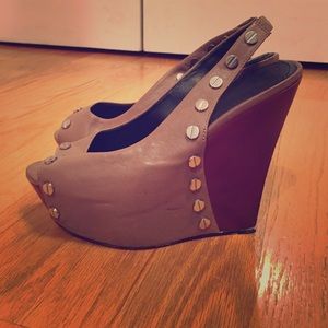 Rock and Republic Platform Sandals