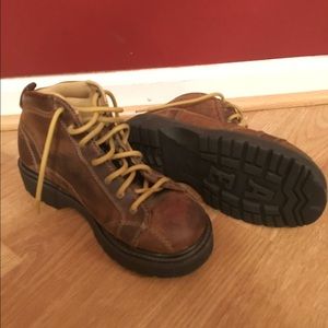 Vintage American eagle boots size 8