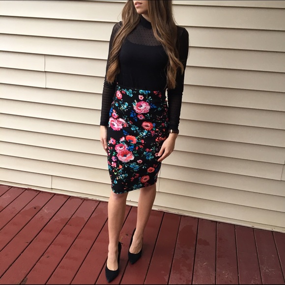 Classy Floral Pencil Skirt