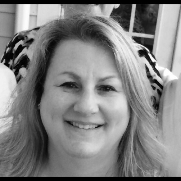 Meet your Posher, Liz