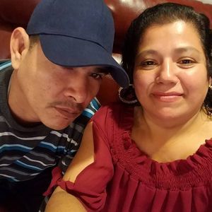 Meet your Posher, Adela