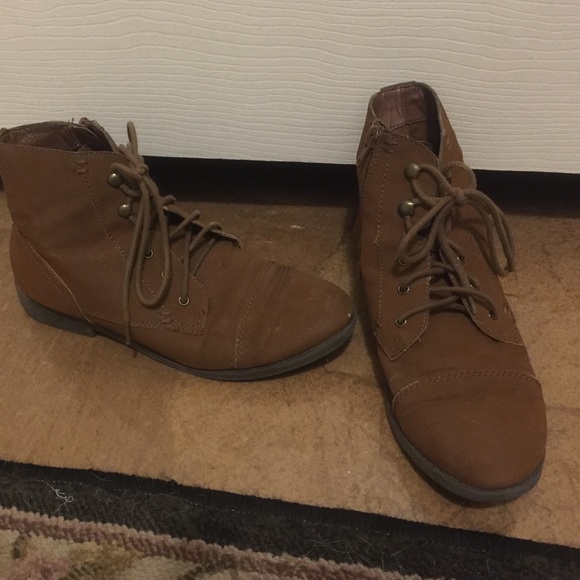 brown ankle boots
