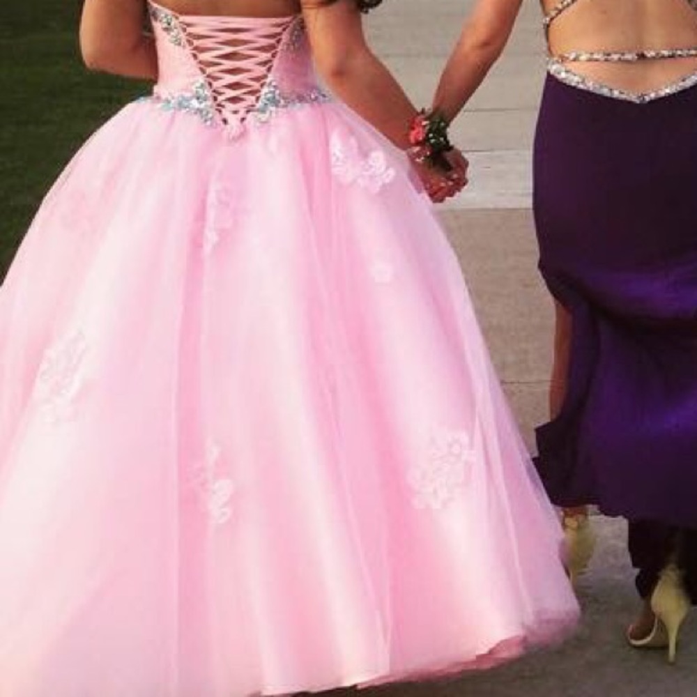 Prom Gown - Picture 2 of 3