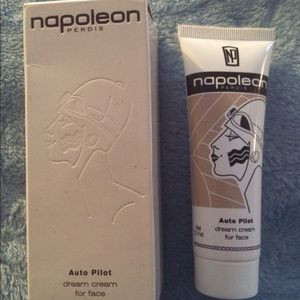 Napoleon Perdis, auto pilot face cream