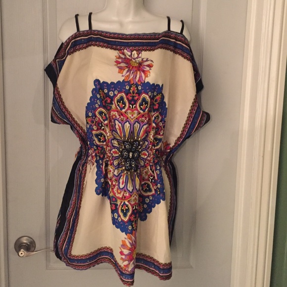 Handkerchief style tunic /top