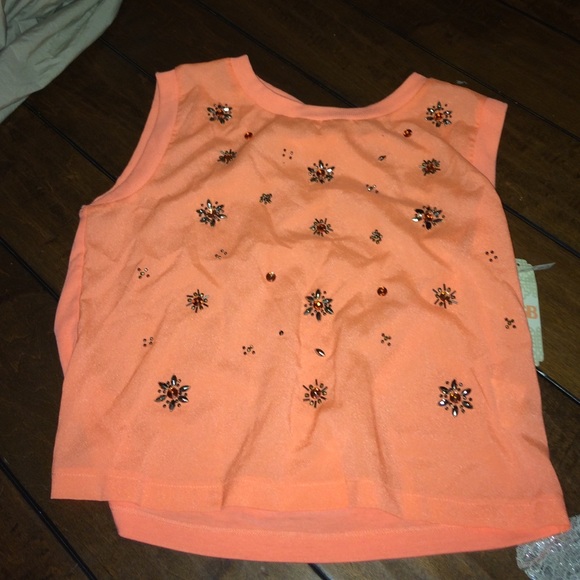 Tank top - Picture 1 of 1