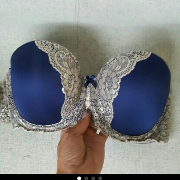 Victoria secret strapless bra