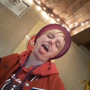 Meet your Posher, Connie