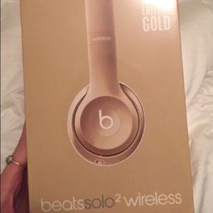 Beats Solo2 Wireless Special Edition!
