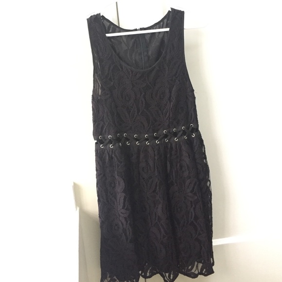 Black lace dress
