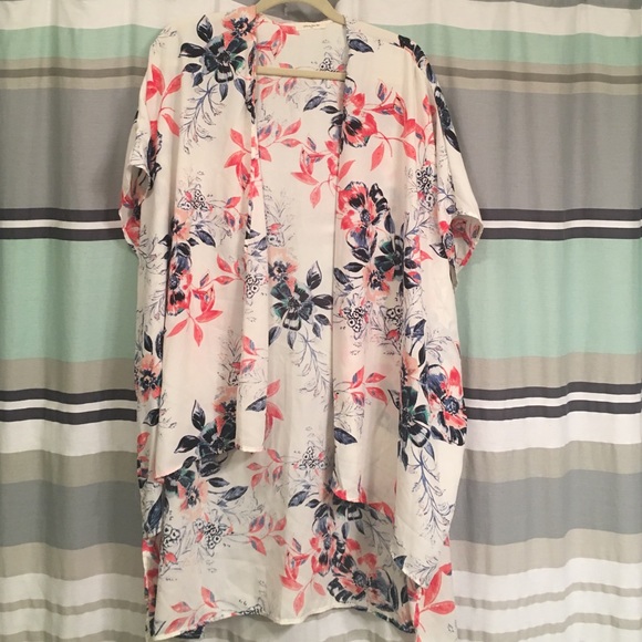 Floral kimono