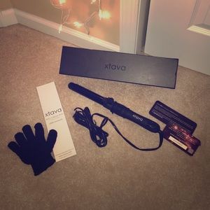 XTAVA : Auto Curling Iron | USED ONCE