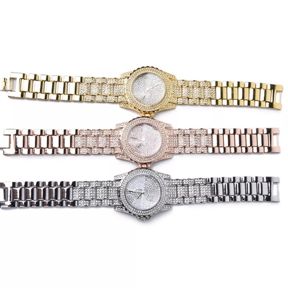 Stunning Swarovski Crystal Watch - Picture 3 of 4