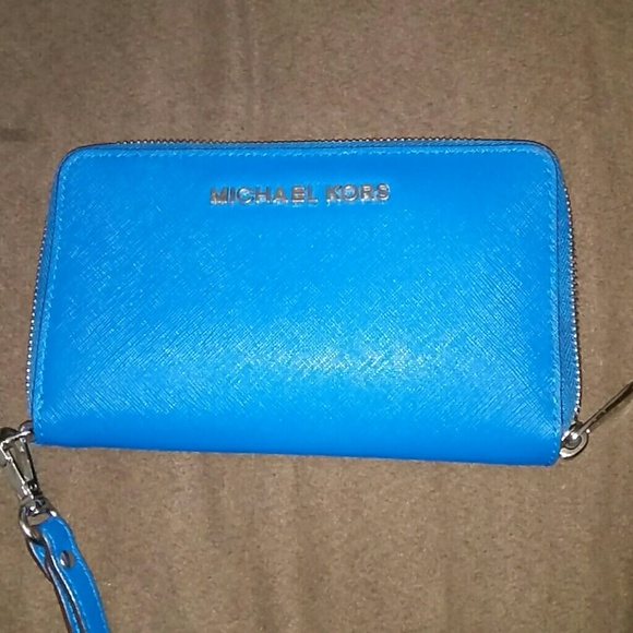 Michael Kors Jet Set Travel Wristlet