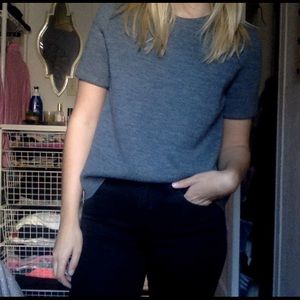 Madewell knit short sleeve shirt in blue/gray.