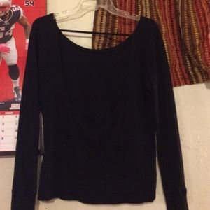 Victoria's Secret black open back Lg sleeve