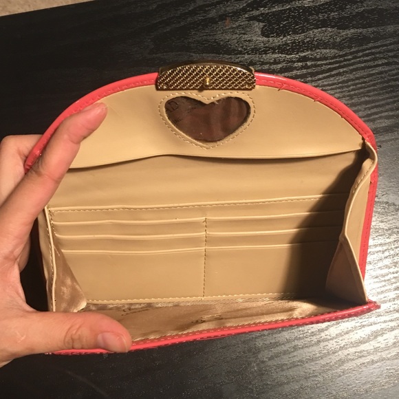 Wallet - Picture 3 of 4