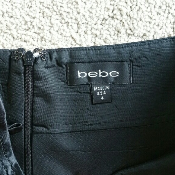 🔴SOLD🔴 Bebe, Black Linen Mini Skirt, Size 4 - Picture 3 of 3