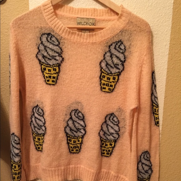 Wildfox 'soft serve' peach sweater 🍦🍦