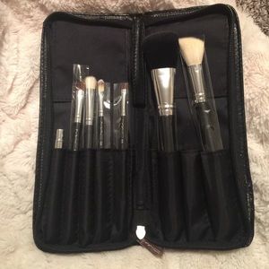 MAC brushes