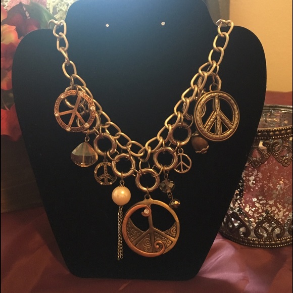 Necklace in silver (costume jewelry) - Picture 2 of 4