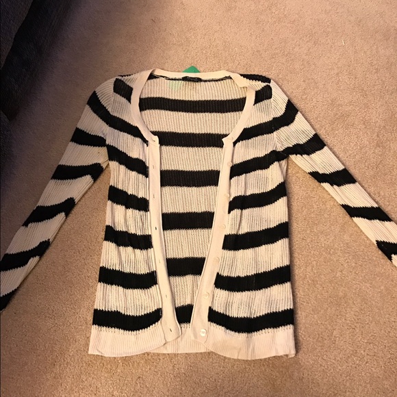 EXPRESS Cardigan