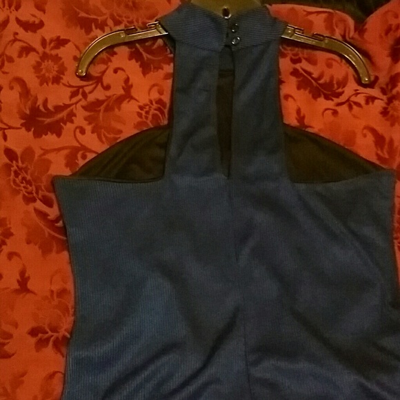 Dress - Picture 4 of 4