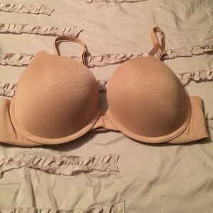 Victoria Secret padded perfect coverage tshirt bra