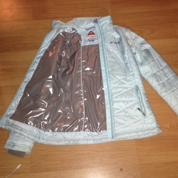 Columbia Girls' Mighty Lite Jacket - Picture 3 of 3