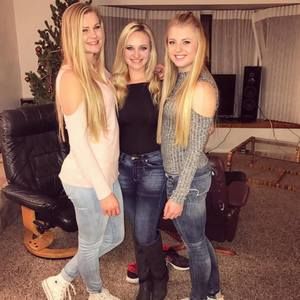 Meet your Posher, Christina