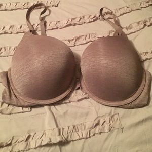 Victoria Secret padded perfect coverage tshirt bra