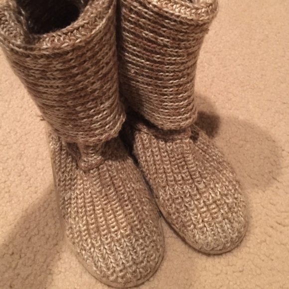 Warm Nine West Sweater Boots. Size Med (8-9).