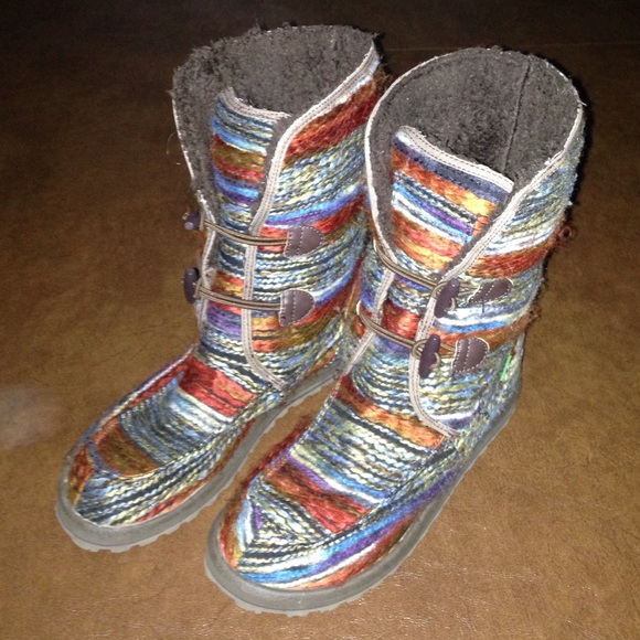 Sanuk Boots