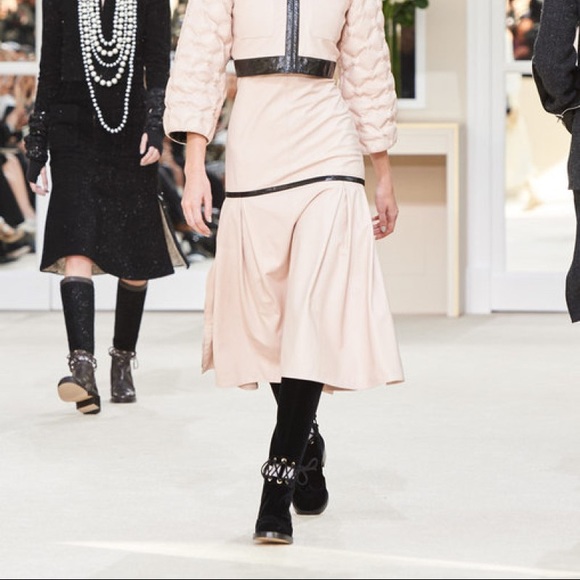 ❌sold❌⛔️Chanel runway 2016-17 boots❌❌⛔️ sold - Picture 3 of 4