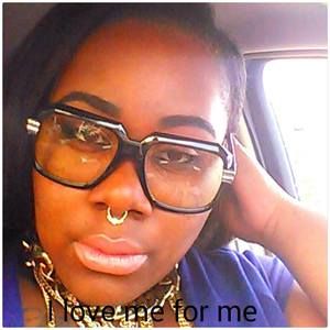 Meet your Posher, Vanda