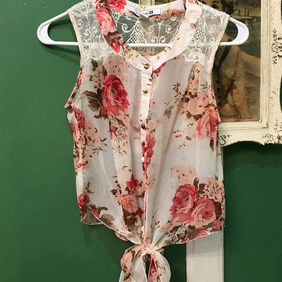 Flower chiffon top